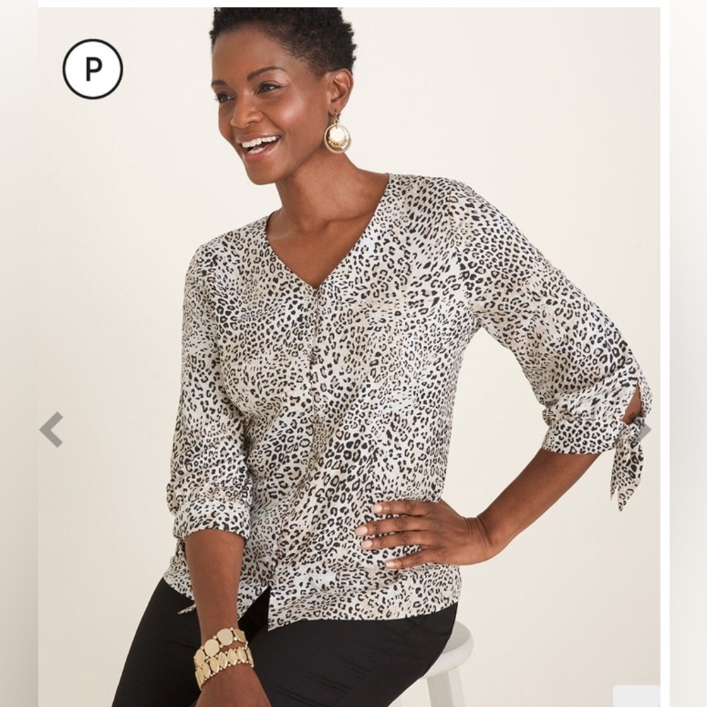 Chicos Petite V neck Animal-Print Tie-3/4 Sleeve Button Blouse Size 0 (4-6)